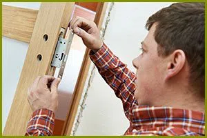 Hialeah Elite Locksmith Hialeah, FL 305-307-5666 Hialeah Elite Locksmith Hialeah, FL 305-307-5666 - 16a-lock-changing