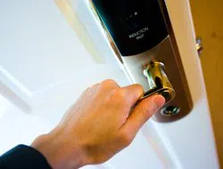 Hialeah Elite Locksmith Hialeah, FL 305-307-5666 - 8a-com-side